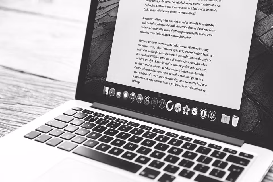 Immagine articolo E-commerce copywriting: quanto è importante per sito di vendita?