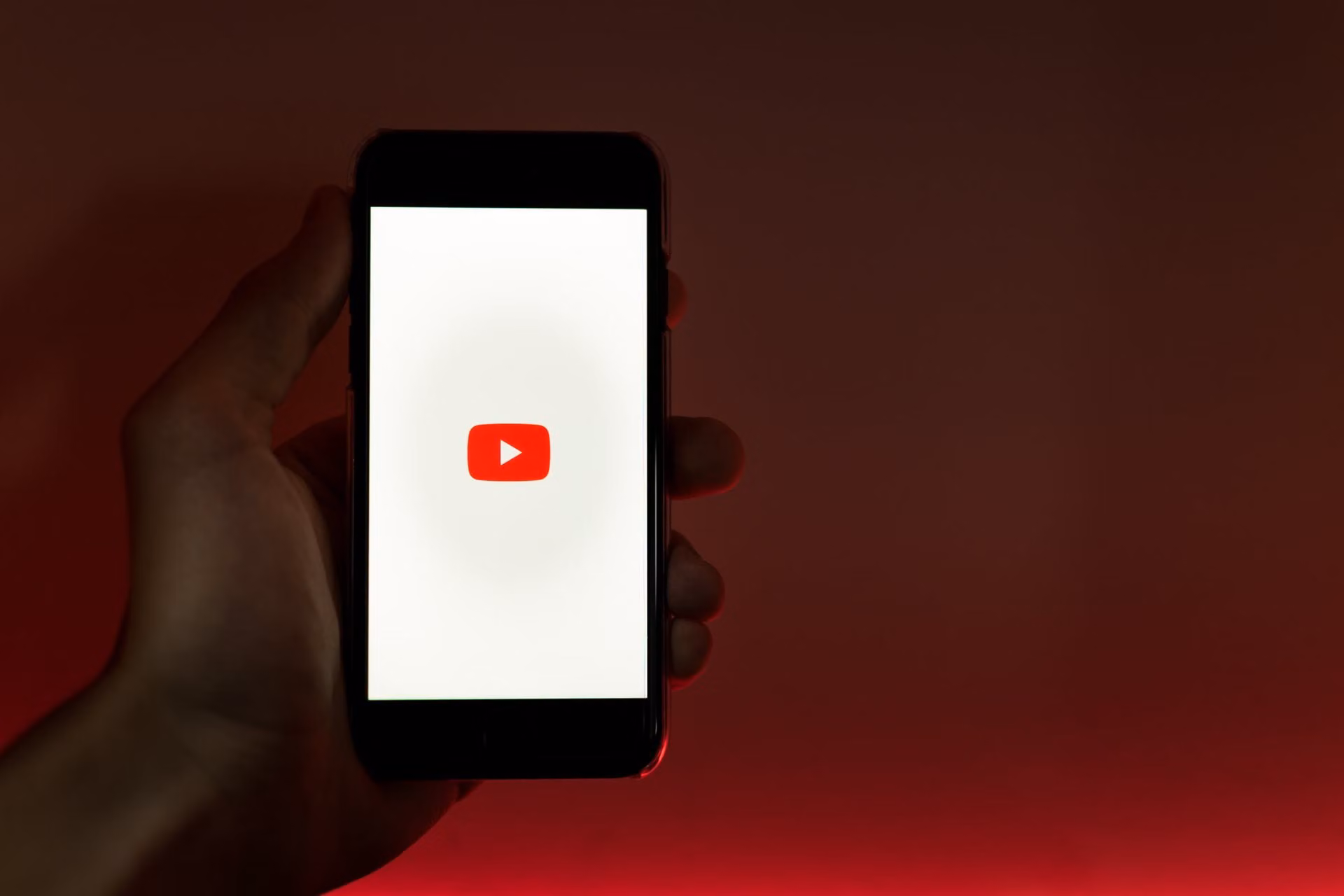Immagine articolo Pubblicità su YouTube: ecco 5 tips di NetStrategy